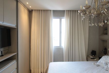 Apartamento à venda com 180m², 3 quartos e 4 vagasSuite 1