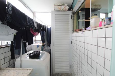 Apartamento à venda com 180m², 3 quartos e 4 vagasÁrea de Serviço