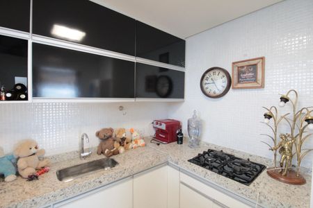 Apartamento à venda com 180m², 3 quartos e 4 vagasCozinha