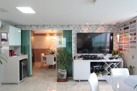 Apartamento à venda com 180m², 3 quartos e 4 vagasÁrea Gourmet