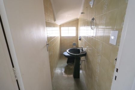 Casa para alugar com 160m², 4 quartos e 2 vagasLavabo