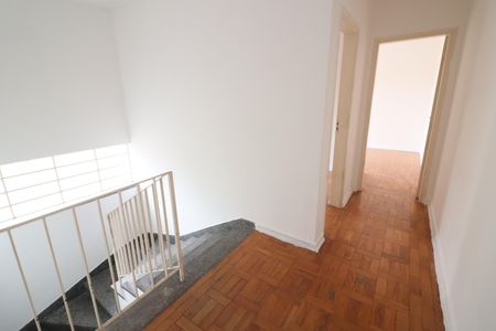 Casa para alugar com 160m², 4 quartos e 2 vagasCorredor