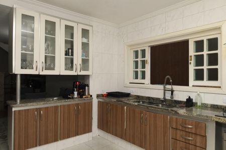 Casa à venda com 150m², 3 quartos e 2 vagasCozinha