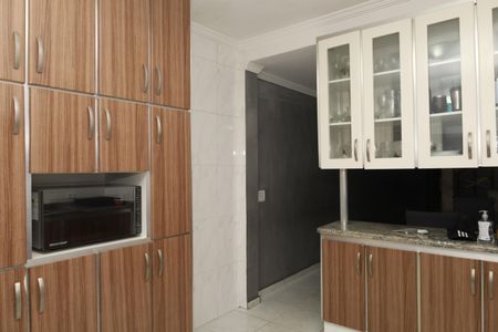 Casa à venda com 150m², 3 quartos e 2 vagasCozinha