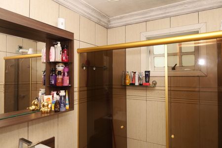 Casa à venda com 150m², 3 quartos e 2 vagasBanheiro da Suíte