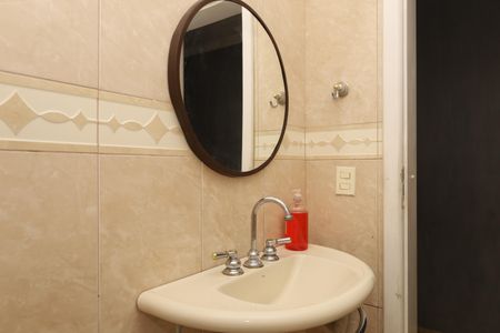 Casa à venda com 150m², 3 quartos e 2 vagasLavabo