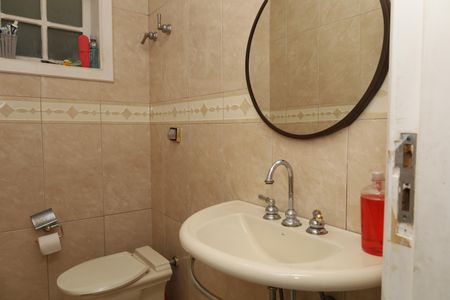 Casa à venda com 150m², 3 quartos e 2 vagasLavabo