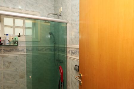 Casa à venda com 150m², 3 quartos e 2 vagasBanheiro Social