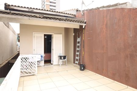 Casa à venda com 150m², 3 quartos e 2 vagasVaranda