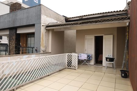 Casa à venda com 150m², 3 quartos e 2 vagasVaranda