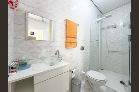 Casa à venda com 247m², 3 quartos e 2 vagasBanheiro Casa 02