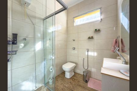 Casa à venda com 247m², 3 quartos e 2 vagasBanheiro Social