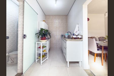 Casa à venda com 247m², 3 quartos e 2 vagasCozinha Casa 02