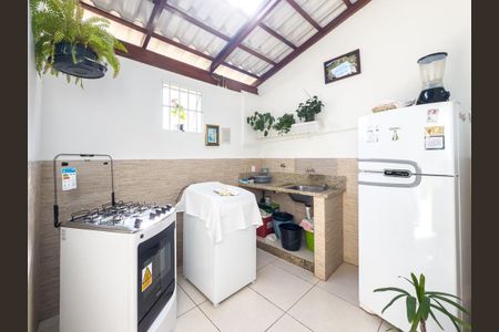 Casa à venda com 247m², 3 quartos e 2 vagasÁrea de Serviço Casa 02