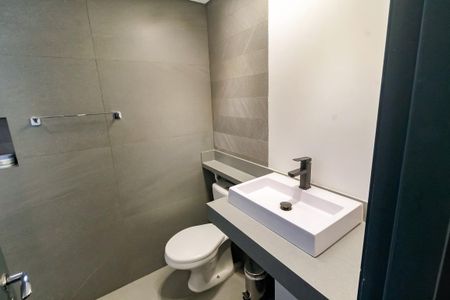 Apartamento à venda com 127m², 2 quartos e 2 vagasBanheiro da Suíte 2 (1)