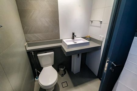 Apartamento à venda com 127m², 2 quartos e 2 vagasBanheiro da Suíte 2 (1)