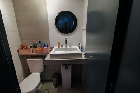 Apartamento à venda com 127m², 2 quartos e 2 vagasBanheiro da Suíte 2 (2)