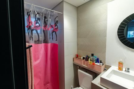 Apartamento à venda com 127m², 2 quartos e 2 vagasBanheiro da Suíte 2 (2)