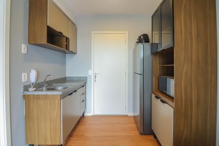 Cozinha  de kitnet/studio para alugar com 1 quarto, 28m² em Butantã, São Paulo