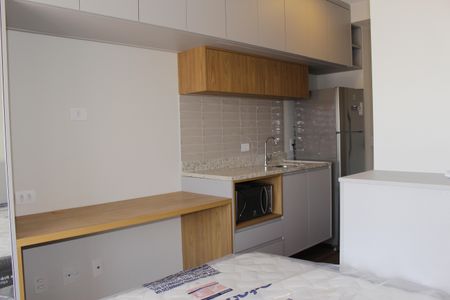 Studio de kitnet/studio para alugar com 1 quarto, 21m² em Santa Efigênia, São Paulo