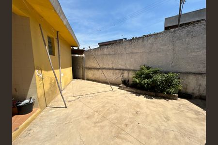 Casa para alugar com 329m², 2 quartos e 5 vagasÁrea de Serviço e quintal
