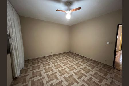 Quarto 1 de casa para alugar com 2 quartos, 329m² em Jardim Maria Dirce, Guarulhos