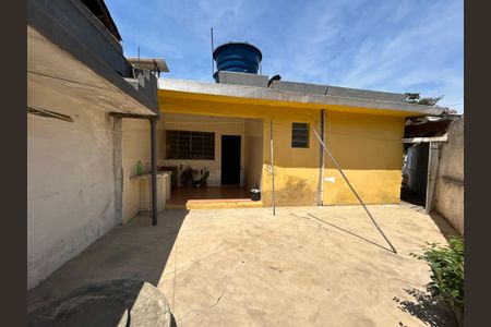Casa para alugar com 329m², 2 quartos e 5 vagasÁrea de Serviço e quintal