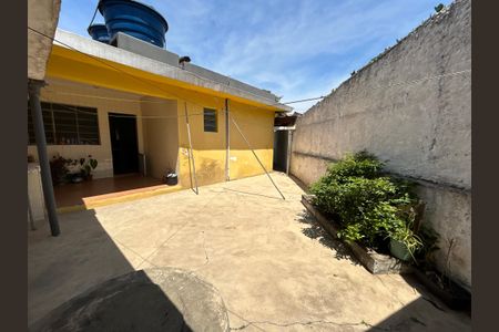 Casa para alugar com 329m², 2 quartos e 5 vagasÁrea de Serviço e quintal