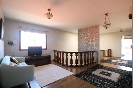 Casa à venda com 295m², 4 quartos e 4 vagasSala  2