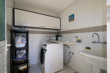 Casa à venda com 295m², 4 quartos e 4 vagasÁrea de Serviço