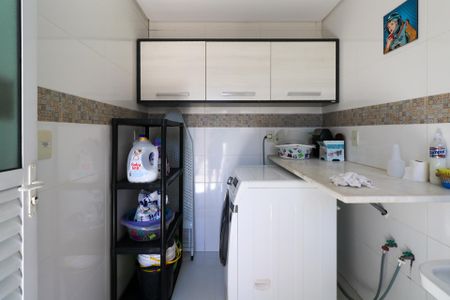 Casa à venda com 295m², 4 quartos e 4 vagasÁrea de Serviço