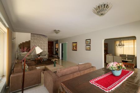 Sala de casa à venda com 4 quartos, 295m² em Jardim Sao Caetano, São Caetano do Sul