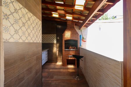 Casa à venda com 295m², 4 quartos e 4 vagasÁrea comum - Churrasqueira