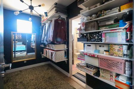 Casa à venda com 295m², 4 quartos e 4 vagasCloset da Suíte