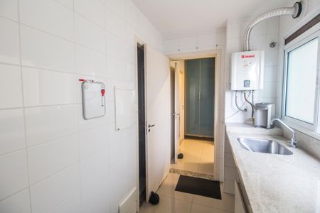 Apartamento à venda com 133m², 3 quartos e 2 vagas Apartamento à venda com 133m², 3 quartos e 2 vagasÁrea de Serviço