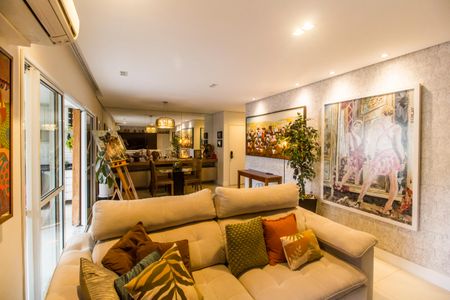 Sala de apartamento à venda com 3 quartos, 133m² em Tamboré, Santana de Parnaíba