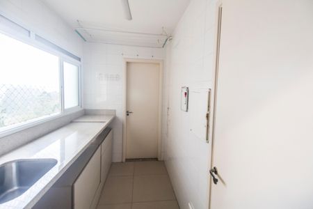 Apartamento à venda com 133m², 3 quartos e 2 vagas Apartamento à venda com 133m², 3 quartos e 2 vagasÁrea de Serviço