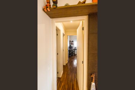 Apartamento à venda com 133m², 3 quartos e 2 vagas Apartamento à venda com 133m², 3 quartos e 2 vagasCorredor