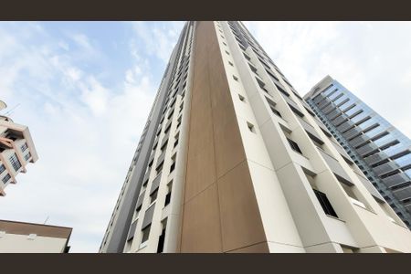 Apartamento à venda com 46m², 1 quarto e 1 vaga Apartamento à venda com 46m², 1 quarto e 1 vagaFachada