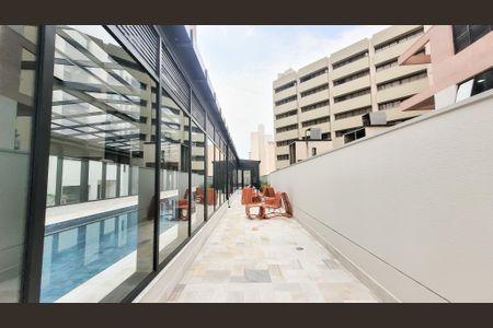 Apartamento à venda com 46m², 1 quarto e 1 vaga Apartamento à venda com 46m², 1 quarto e 1 vagaÁrea comum - Piscina