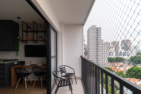 Varanda de kitnet/studio à venda com 1 quarto, 26m² em Barra Funda, São Paulo