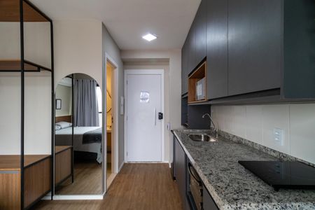 Studio à venda com 26m², 1 quarto e sem vaga Studio à venda com 26m², 1 quarto e sem vagaCozinha