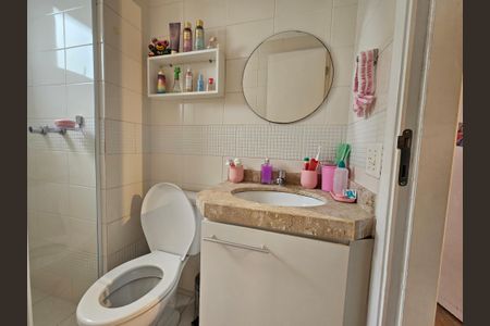 Apartamento à venda com 64m², 3 quartos e 1 vaga Apartamento à venda com 64m², 3 quartos e 1 vagaBanheiro