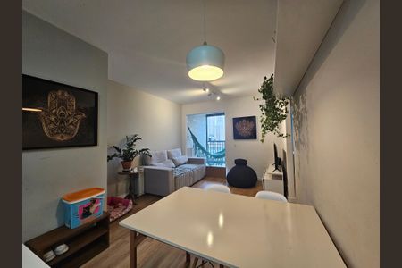 Sala de apartamento para alugar com 3 quartos, 64m² em Jardim Aeroporto, São Paulo