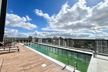 Studio à venda com 24m², 1 quarto e sem vagaÁrea comum - Piscina