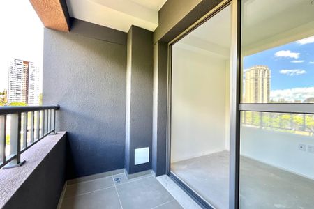 Varanda de kitnet/studio à venda com 1 quarto, 24m² em Vila Santa Catarina, São Paulo