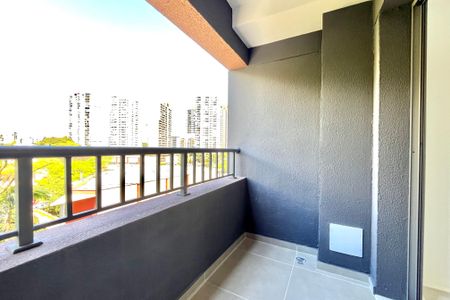 Varanda de kitnet/studio à venda com 1 quarto, 24m² em Vila Santa Catarina, São Paulo