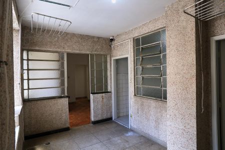 Apartamento à venda com 300m², 4 quartos e 1 vagaÁrea de Serviço