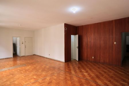 Apartamento à venda com 300m², 4 quartos e 1 vagaSala
