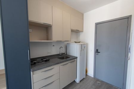 Studio à venda com 27m², 1 quarto e sem vaga Studio à venda com 27m², 1 quarto e sem vagaCozinha